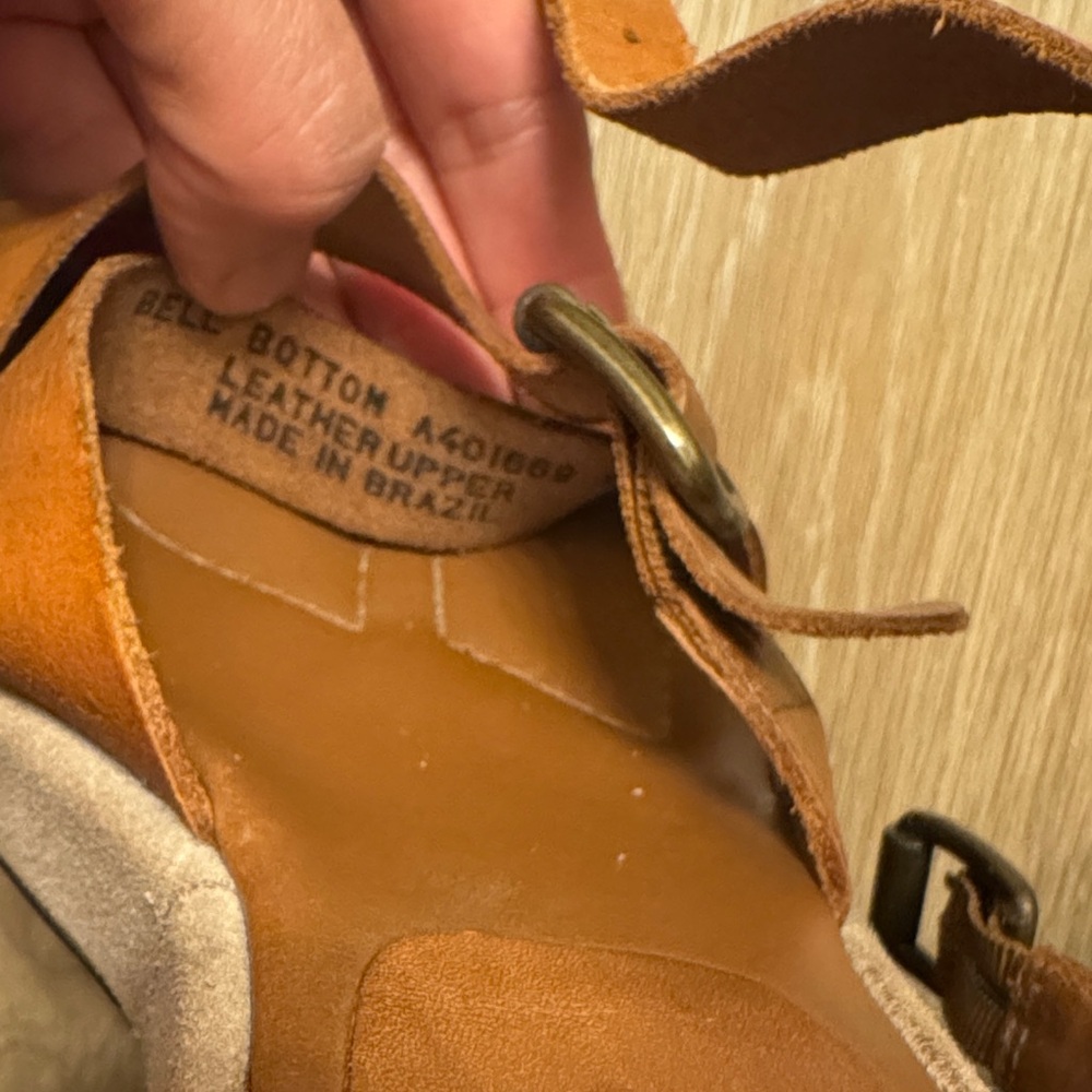 Kenneth Cole Reaction ‘Bell Bottom’ Leather Wedges - Made in Brazil Size 8.5 - Picture 8 of 12